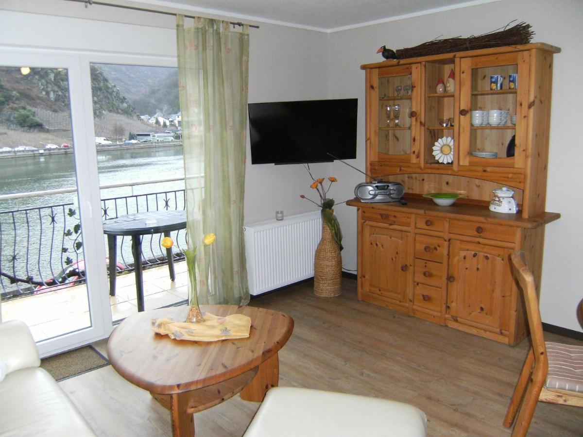 Bio-Ferienweingut Leyendecker Apartment Kattenes Luaran gambar